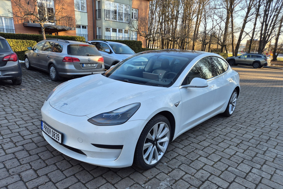 Tesla Model 3, 2020, 239 kW, электричество, автомат, задний привод