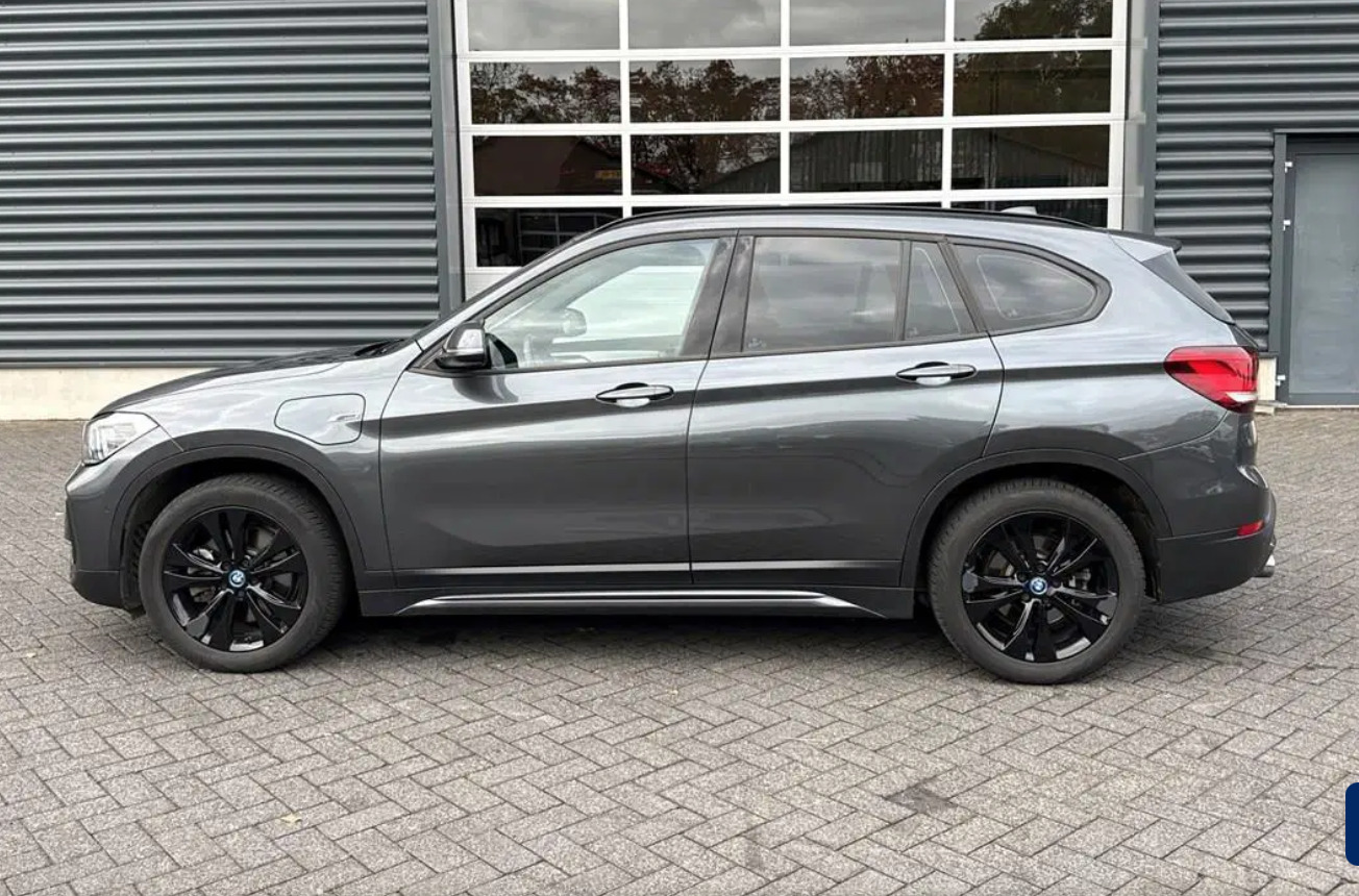 BMW X1 2022, photo 5/10