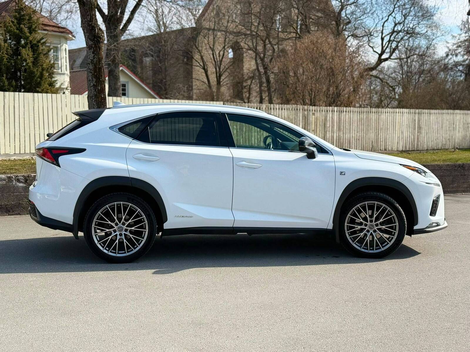 Lexus NX 300h 2018, kuva 3/17