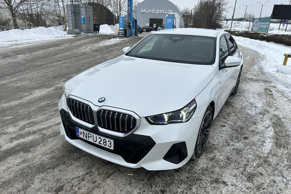BMW 520, 2024, 145 kW, diisel, automaat, tagavedu