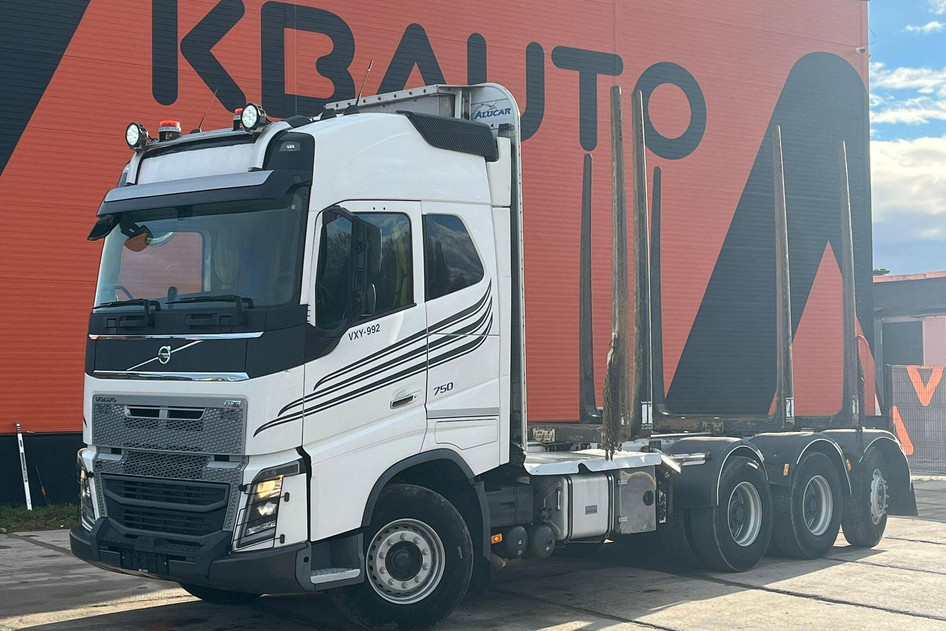 Volvo FH 16 750 8x4*4, 2016, 552 kW, дизель, автомат