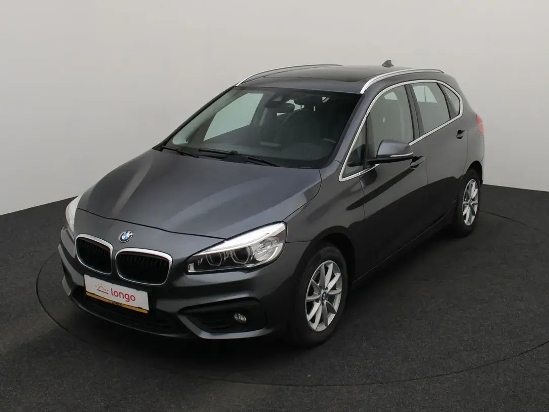 BMW 218