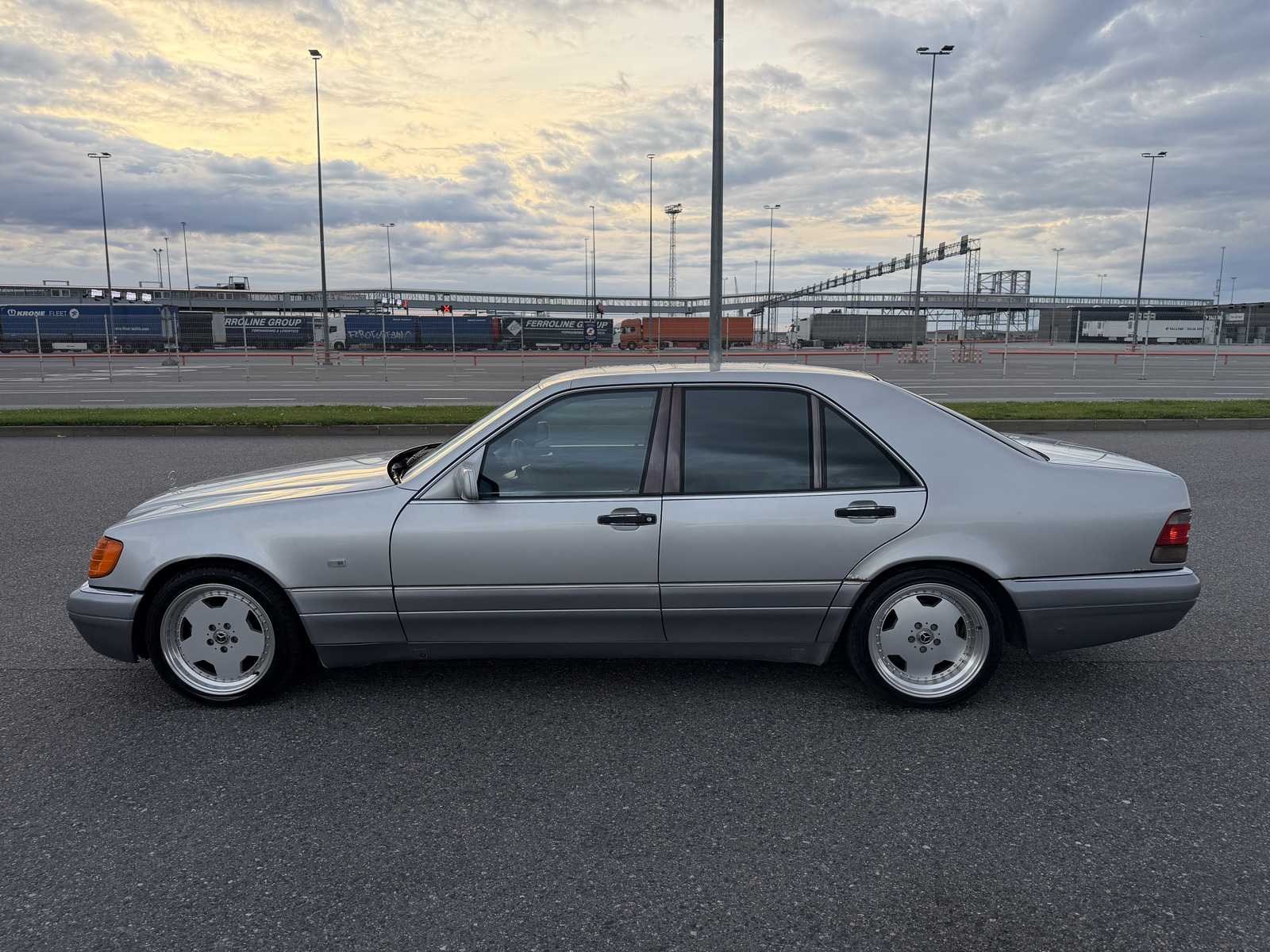 Mercedes-Benz S 350 1995, kuva 5/10