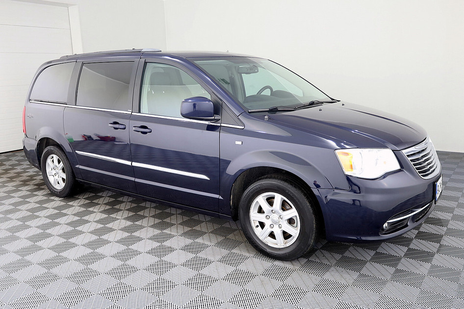 Chrysler Town & Country, 2012, 3.6, 208 kW, petrol, automatic, front-wheel drive