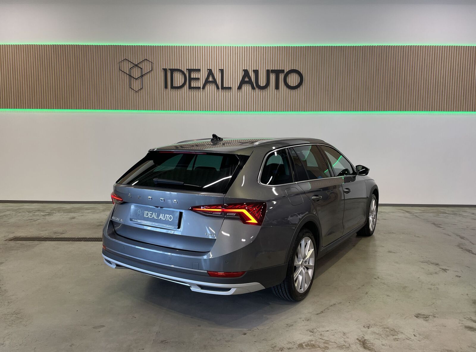 Škoda Octavia 2022, photo 4/21