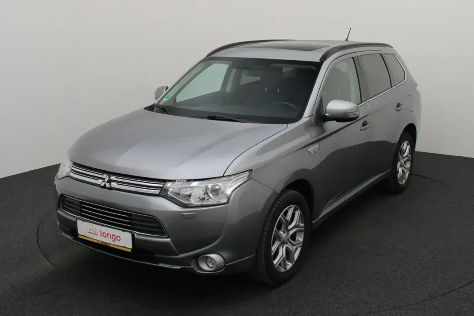Mitsubishi Outlander, 2014, 2.0, 149 kW, подключаемый гибрид (бензин/электричество), автомат, полный привод