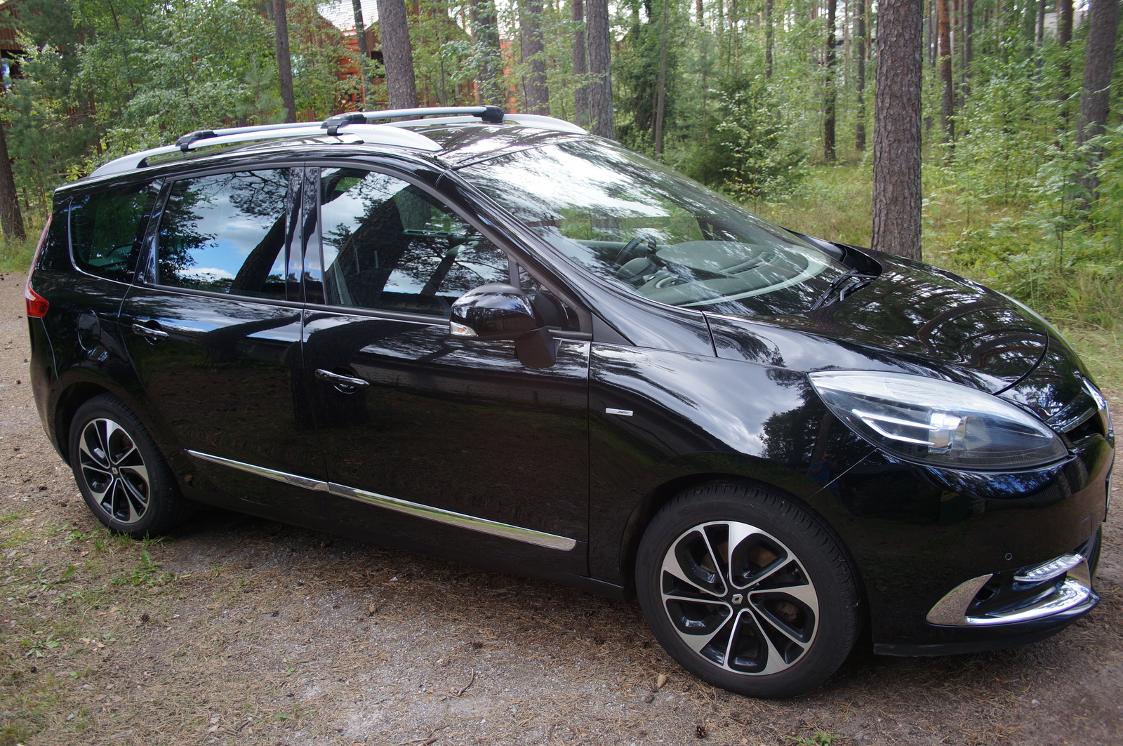 Renault Grand Scenic 2015, photo 4/13