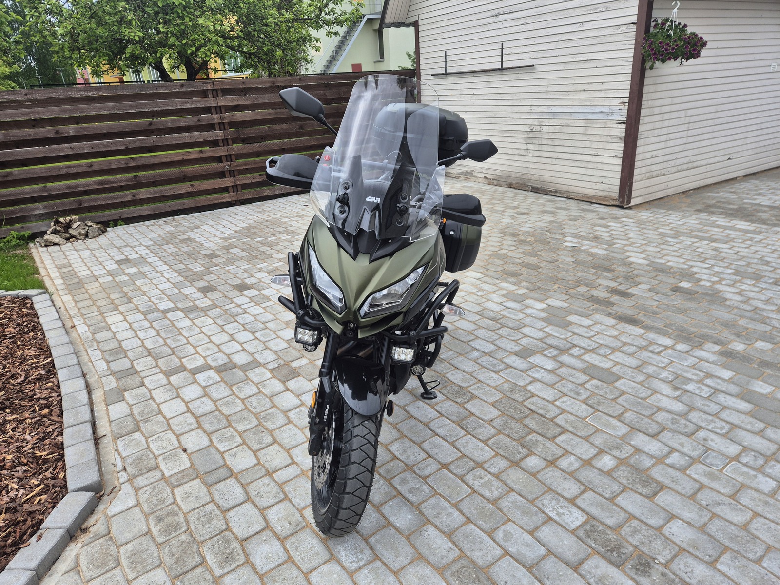 Kawasaki VERSYS 650 LT 2021, kuva 2/13