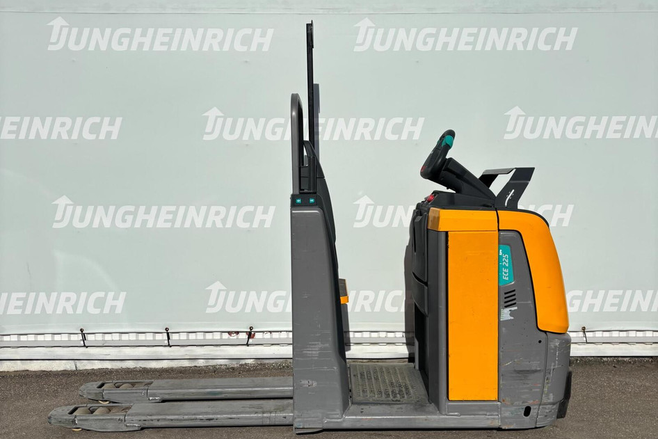 Jungheinrich ECE 225, 3.2 kW