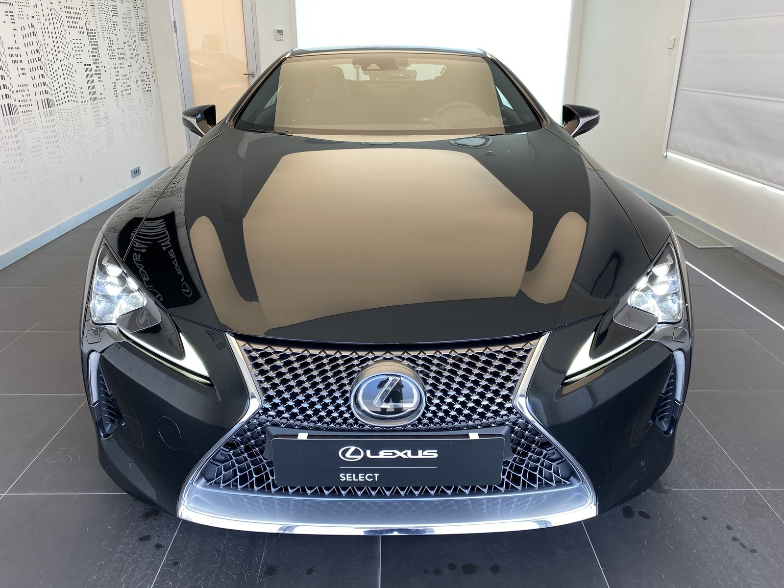 Lexus LC 500 2017, photo 4/16