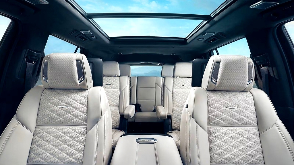 Cadillac Escalade 2026, photo 6/9
