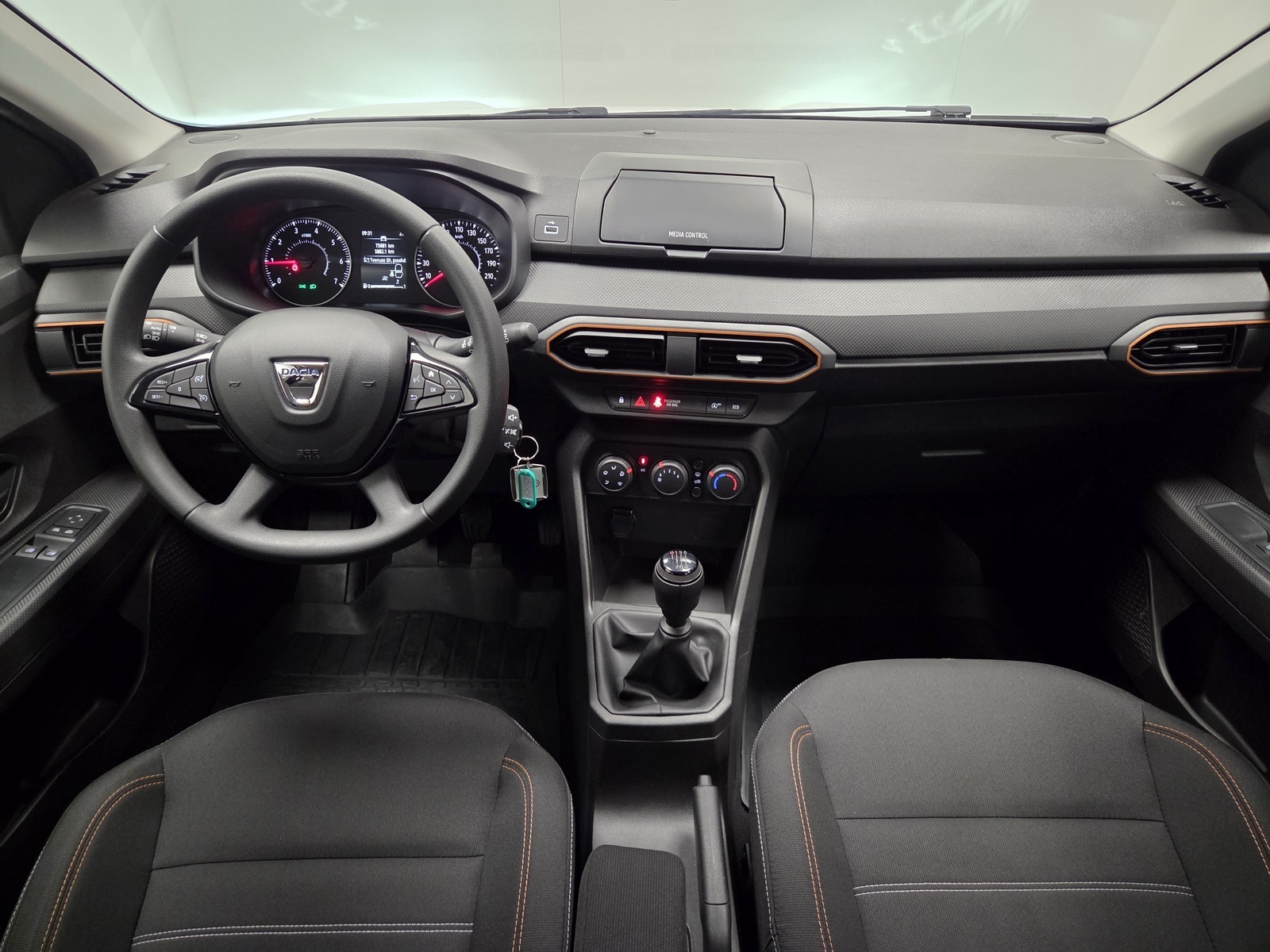 Dacia Sandero 2022, kuva 7/10