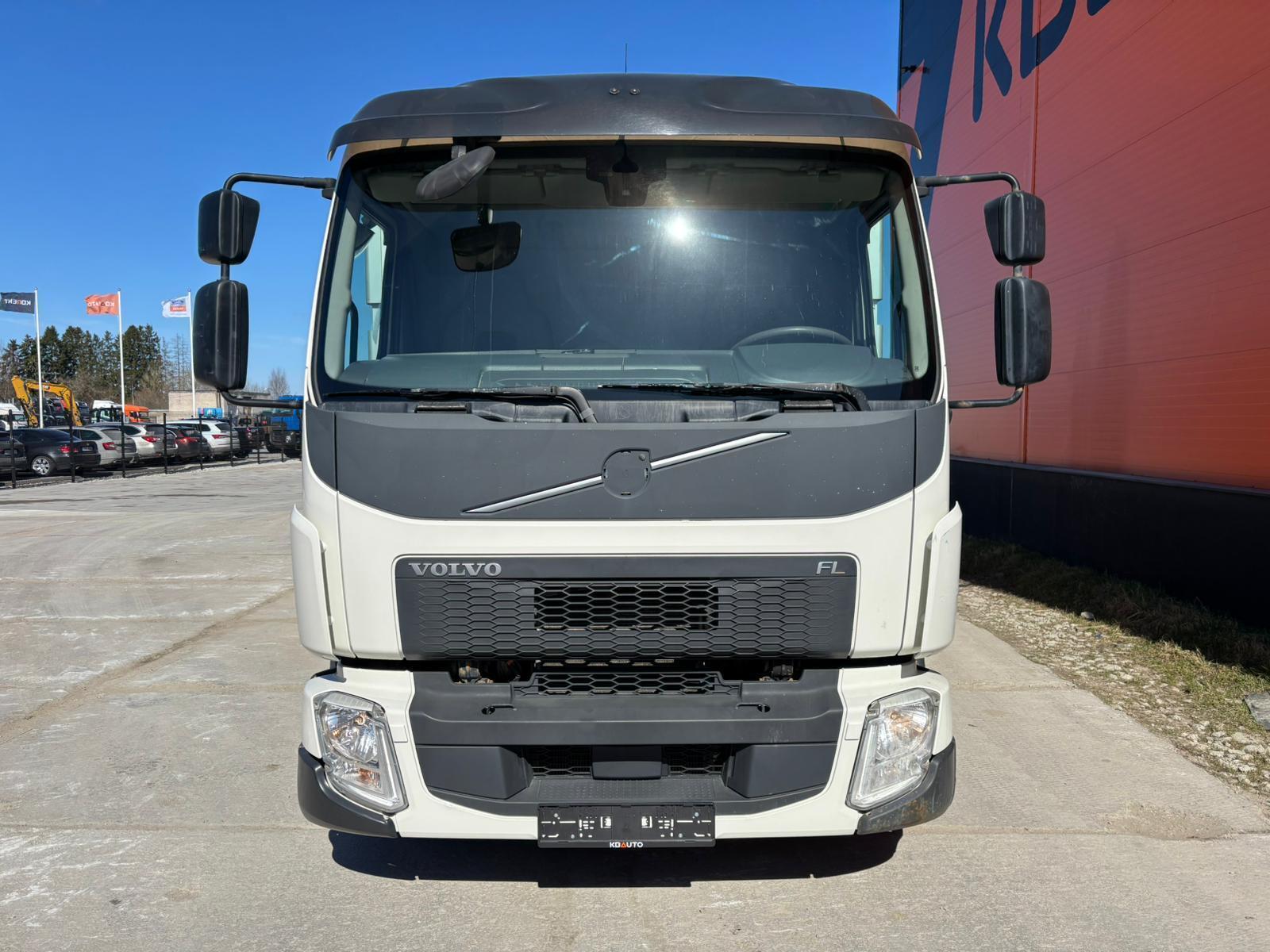 Volvo FL 210 4x2 2018, photo 3/26