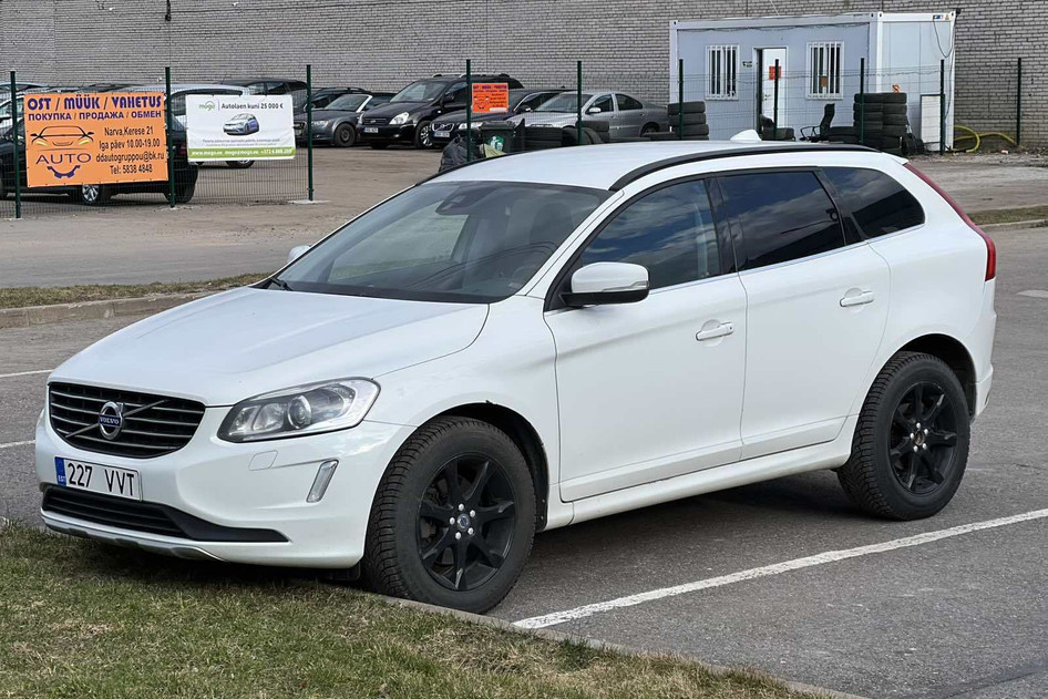 Volvo XC60, 2015, 2.0, 140 kW, diesel, automatic, front-wheel drive