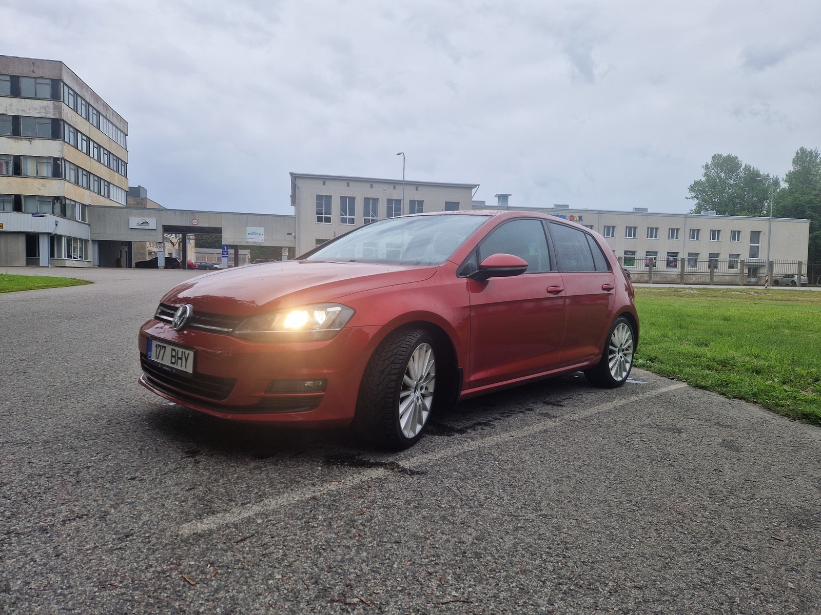 Volkswagen Golf