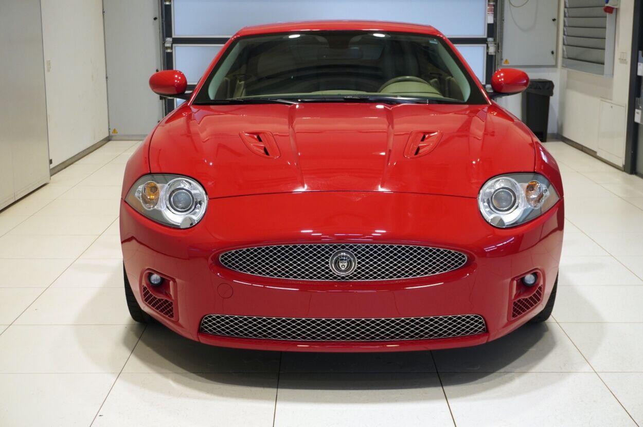 Jaguar XKR 2007, kuva 2/10