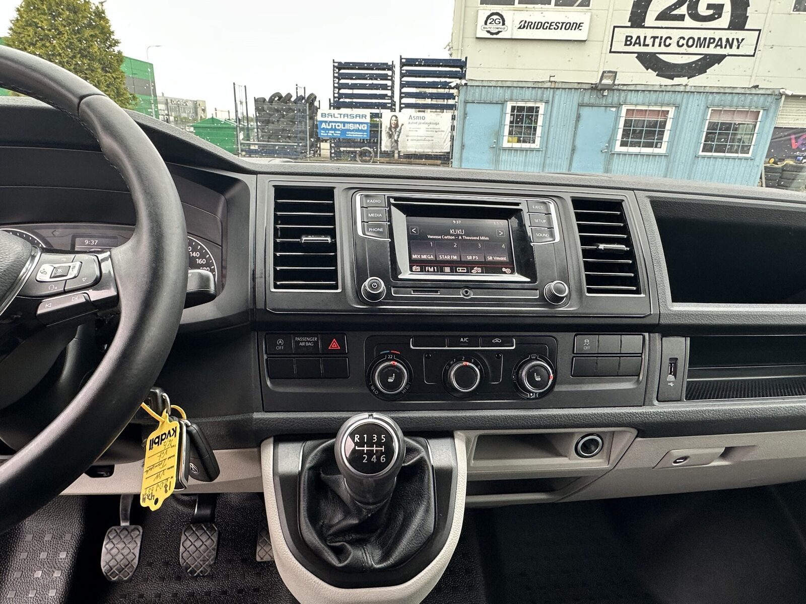 Volkswagen Transporter 2018, kuva 5/14