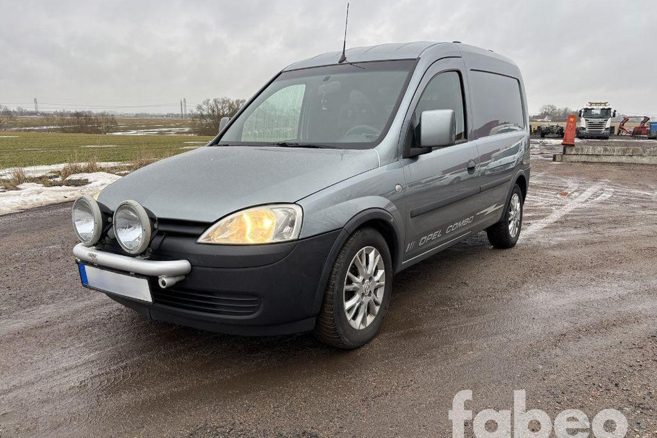 Opel Combo, 55 kW, diesel, manual