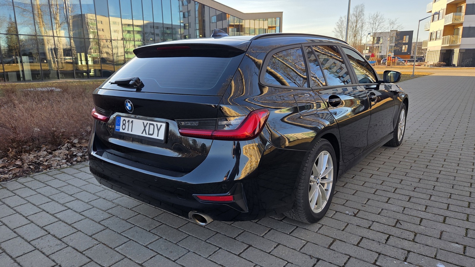 BMW 320 2019, photo 6/16