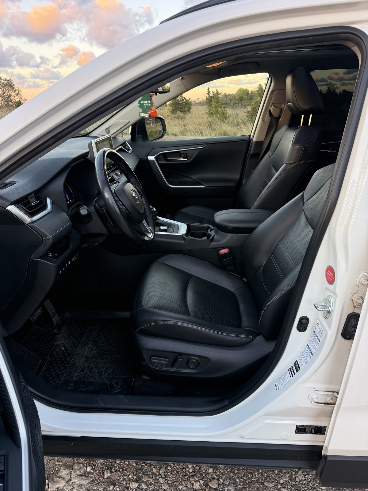 Toyota RAV4 2019, kuva 6/10