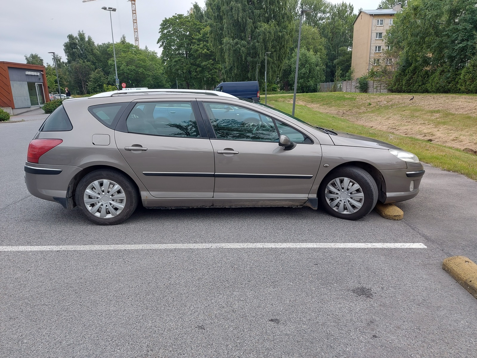Peugeot 407