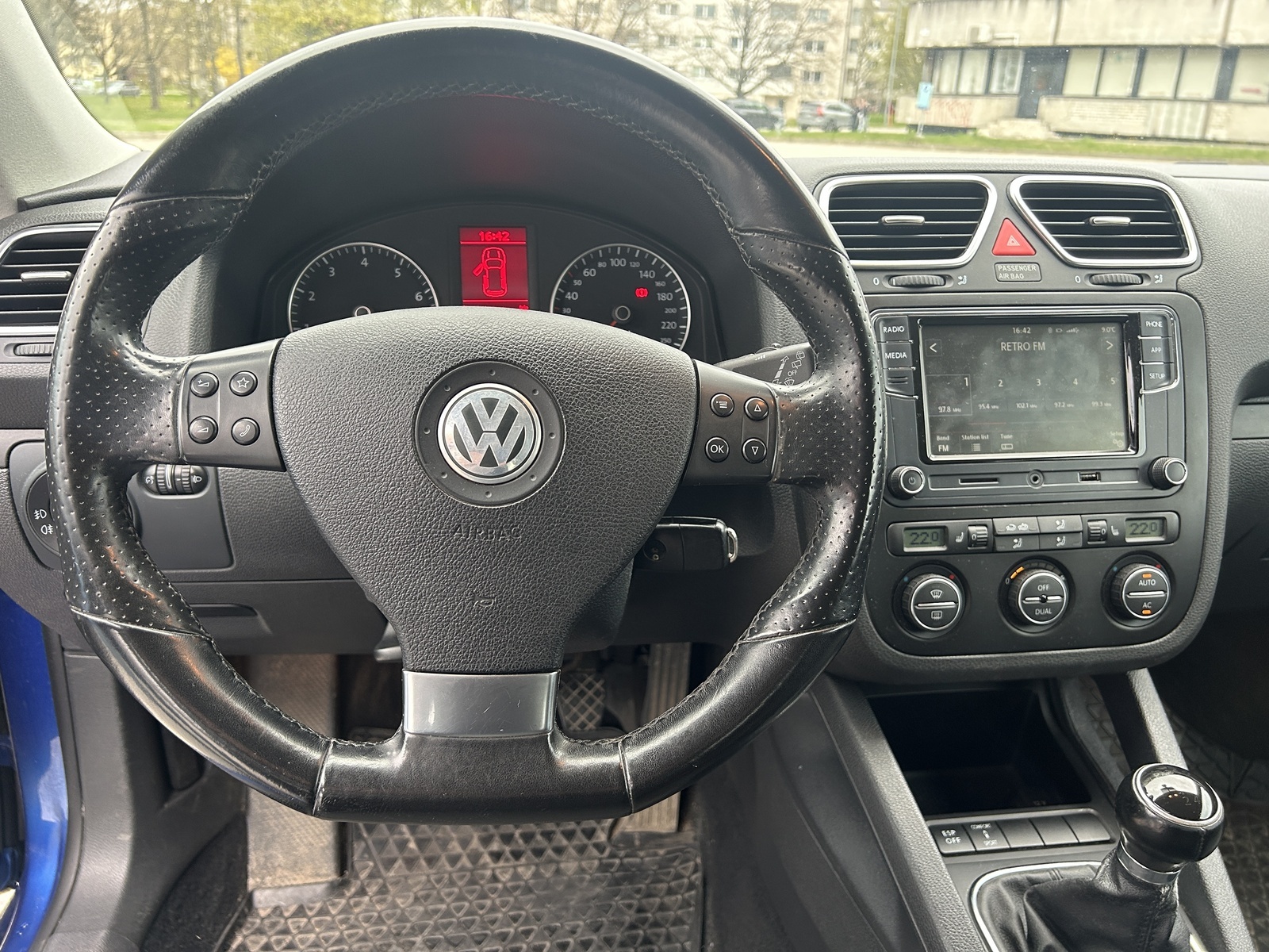 Volkswagen Scirocco 2008, photo 7/9