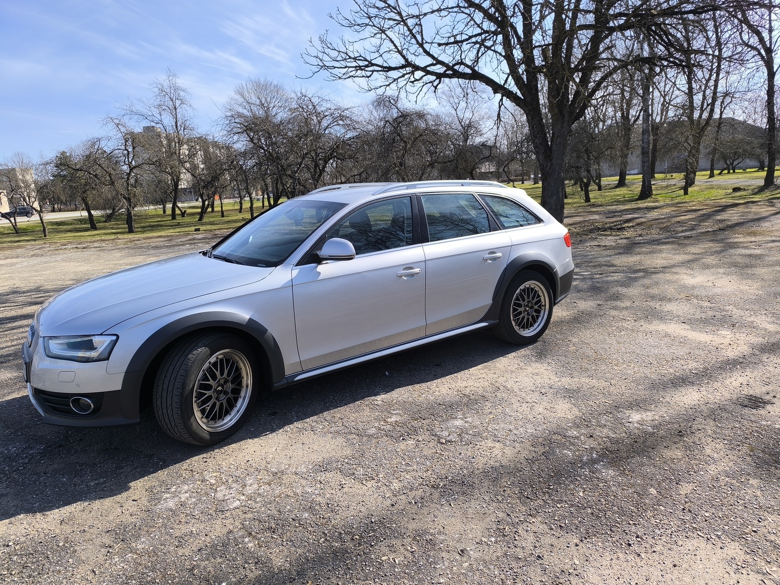 Audi A4 allroad 2012, kuva 6/10