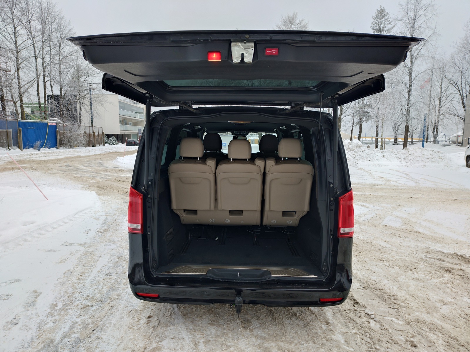 Mercedes-Benz V 250 2022, kuva 5/14