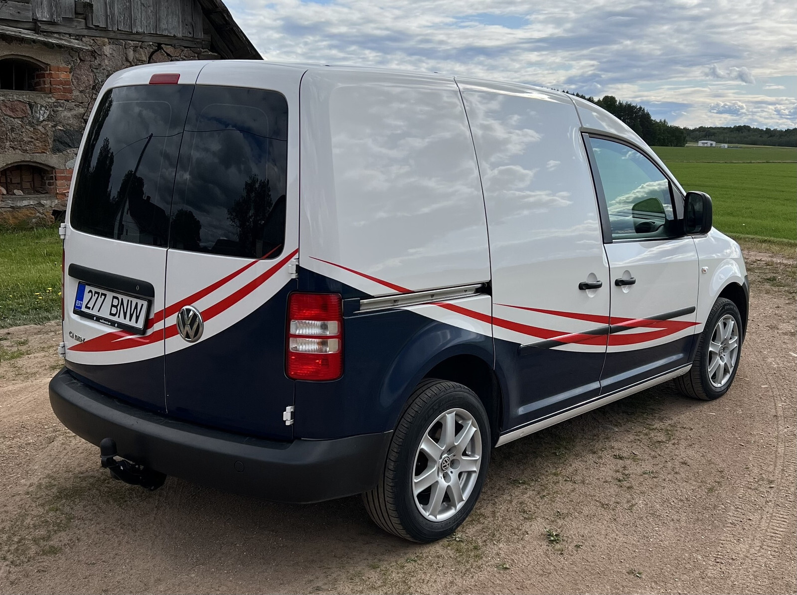 Volkswagen Caddy 2015, kuva 3/6