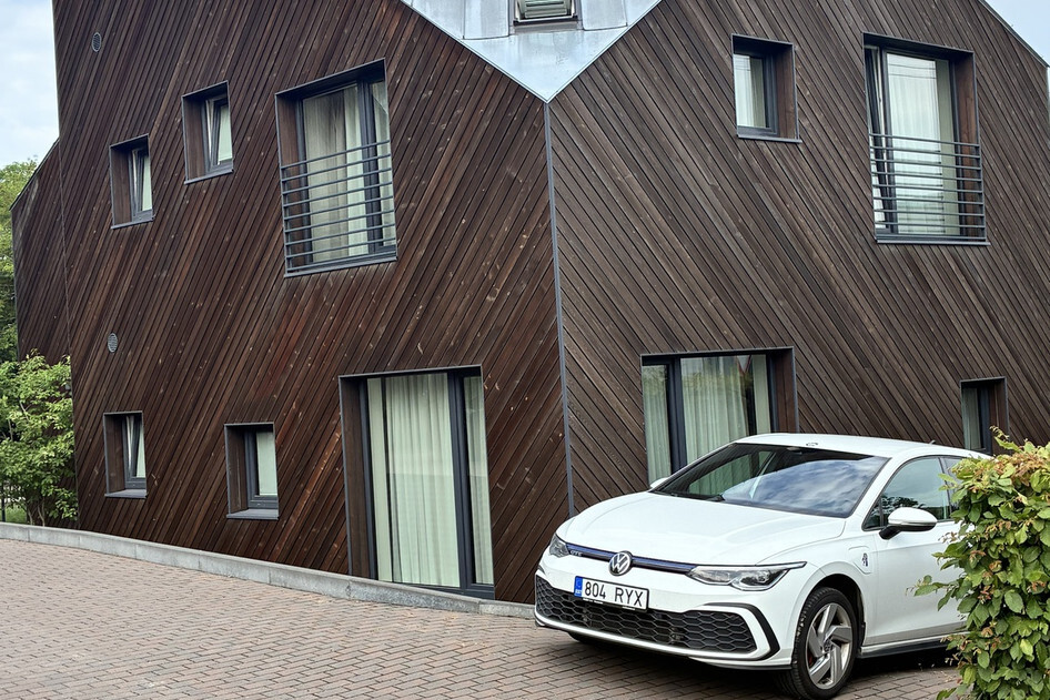 Volkswagen Golf, 2021, 1.4, 110 kW, подключаемый гибрид (бензин/электричество), автомат, передний привод