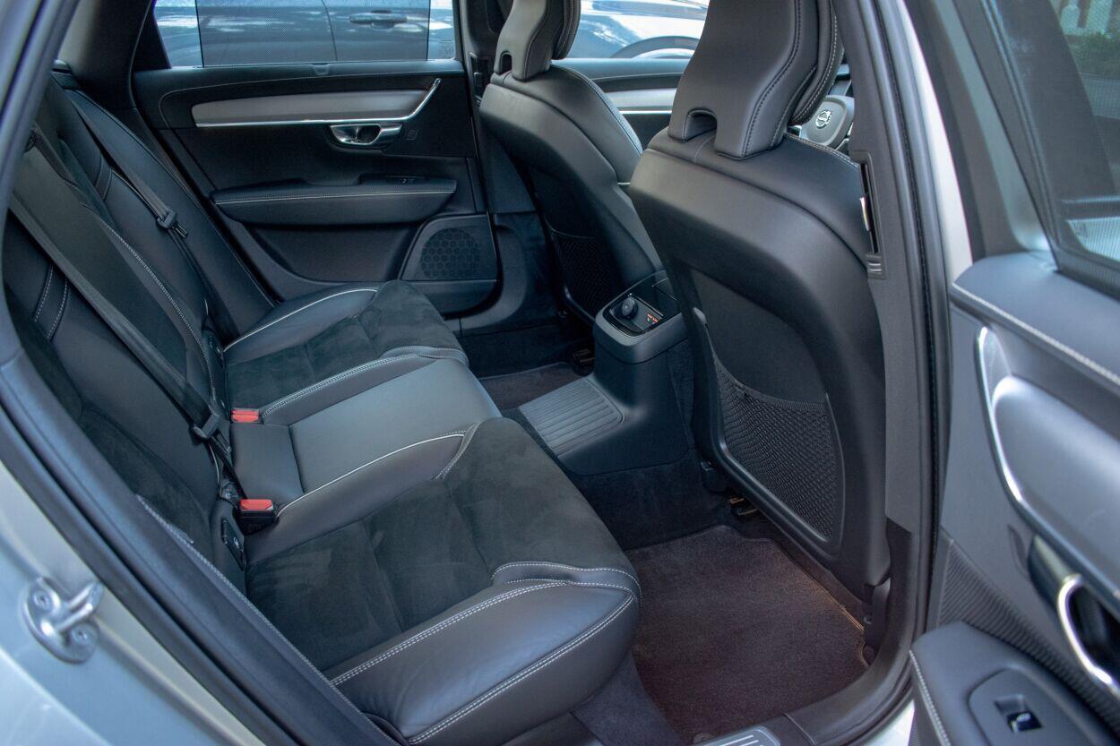 Volvo V90 2022, photo 4/17