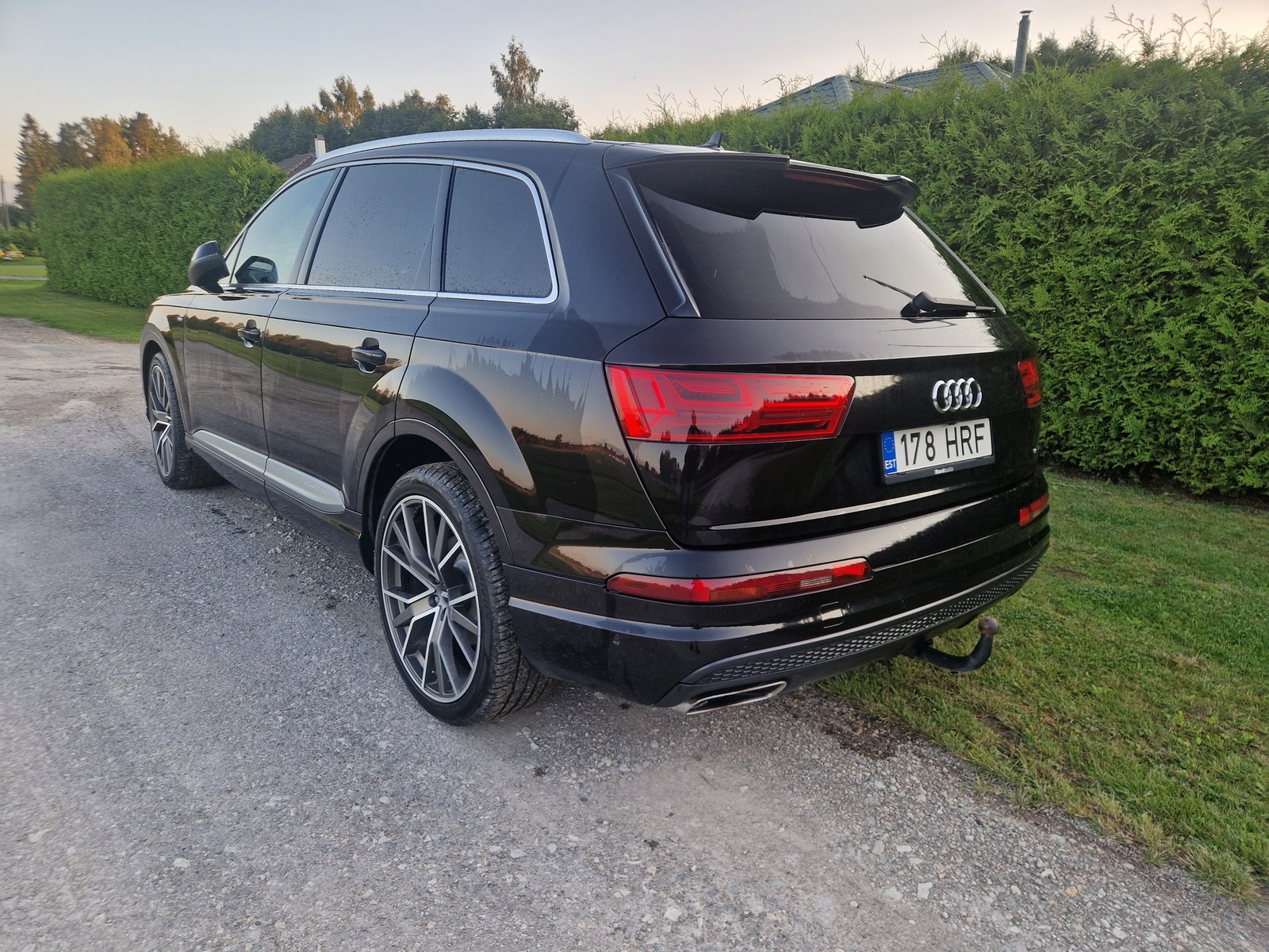 Audi Q7 2017, kuva 4/10