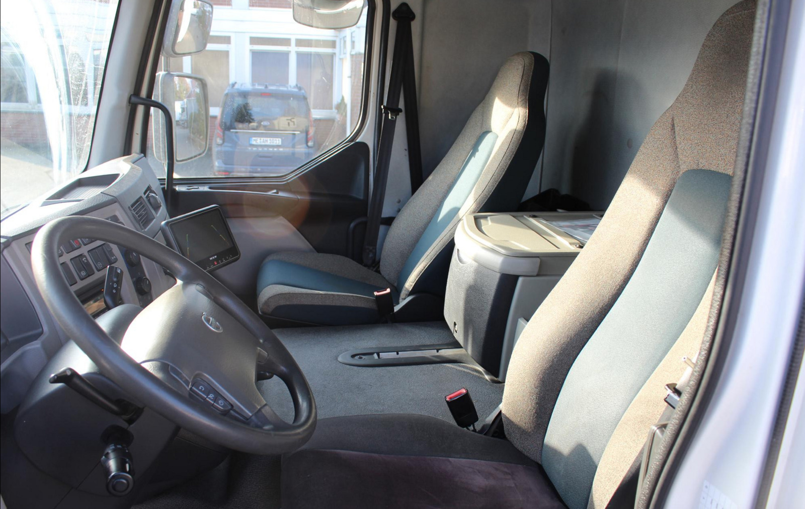 Volvo FL 250 külgavatav 2014, photo 5/10