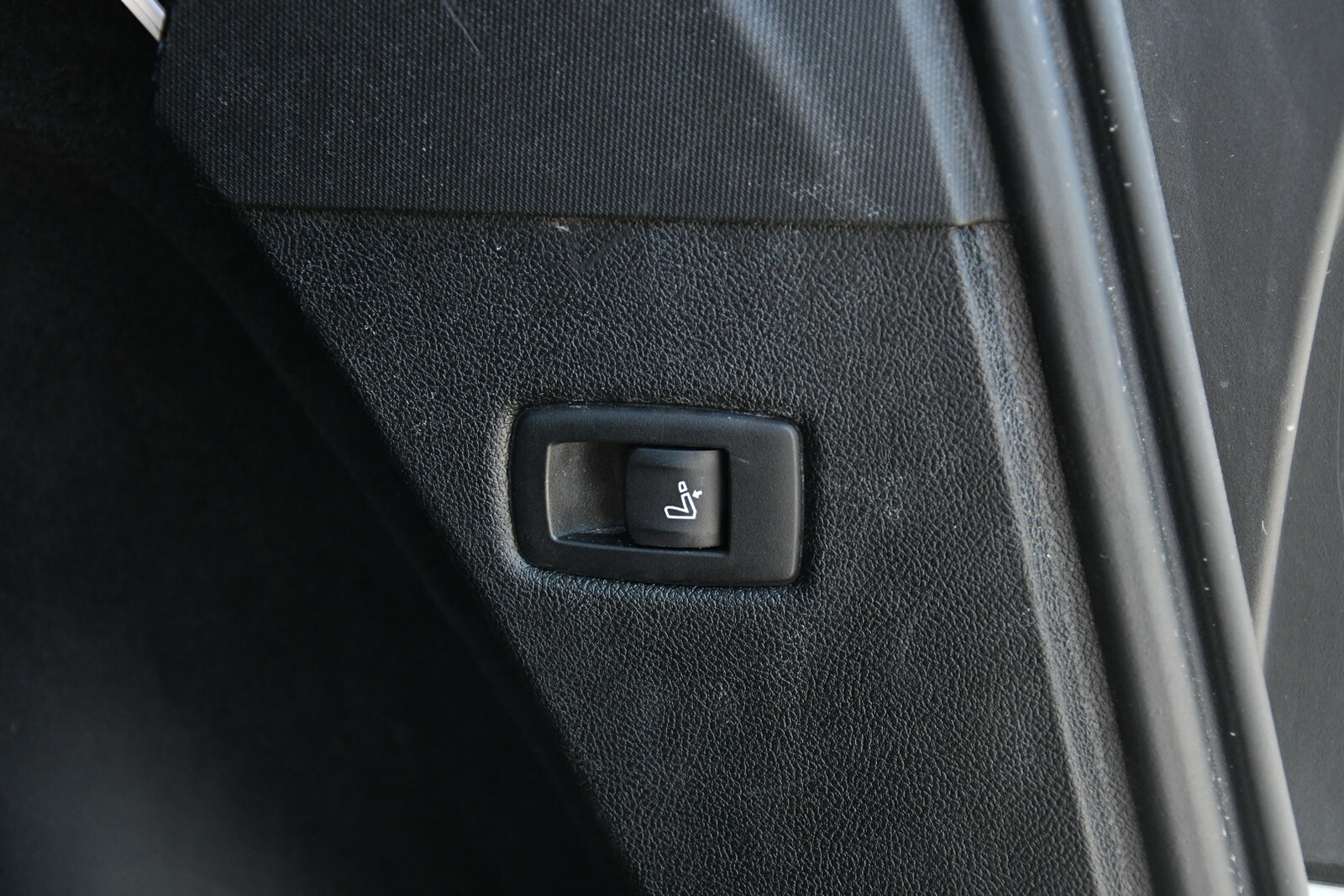 BMW 530 2021, photo 6/10
