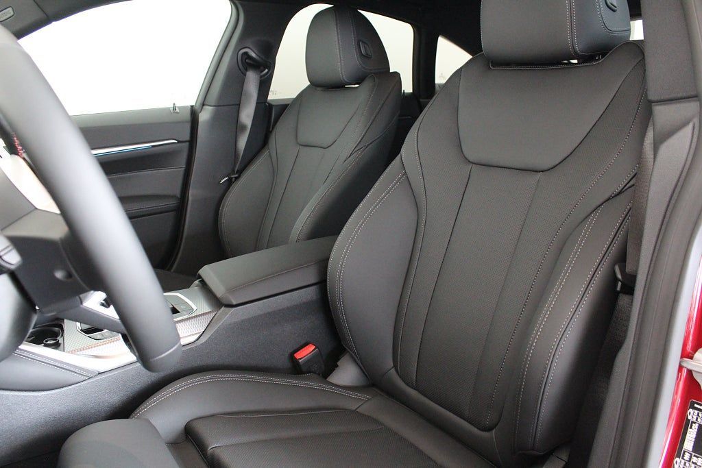 BMW i4 2024, kuva 6/18