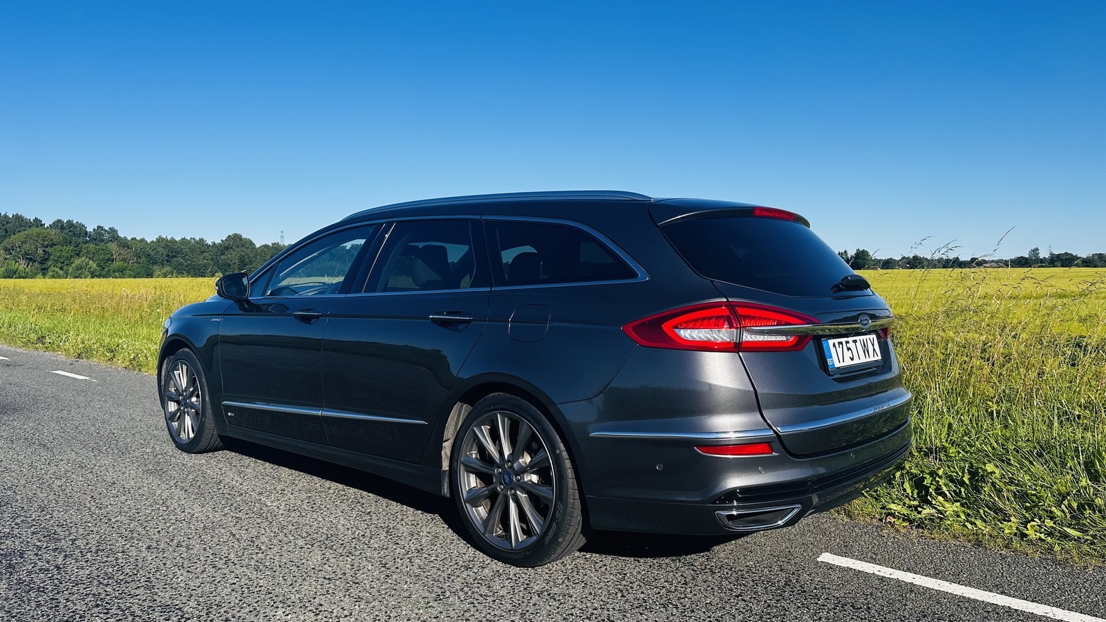 Ford Mondeo 2018, photo 4/10