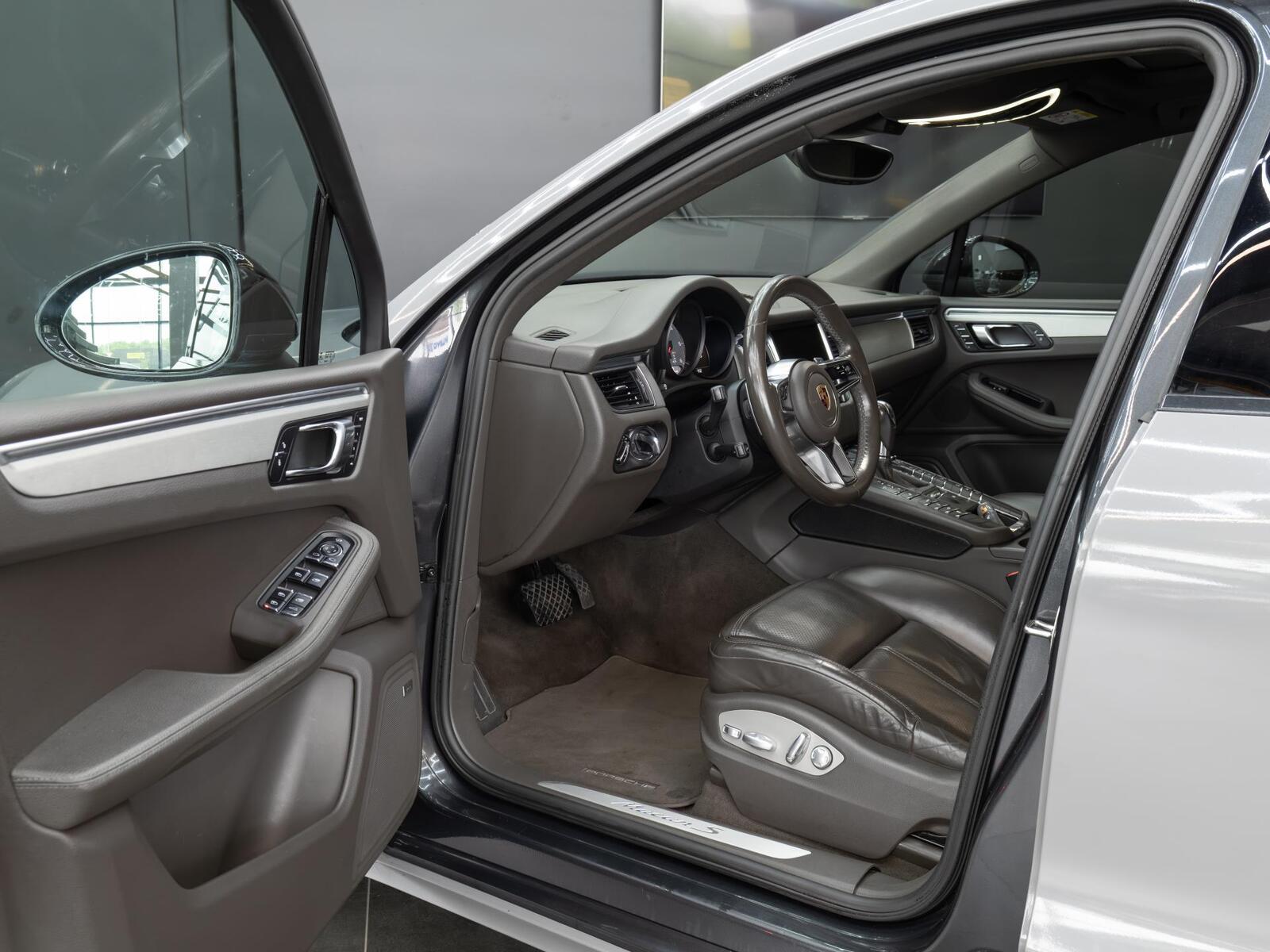 Porsche Macan 2016, photo 5/14