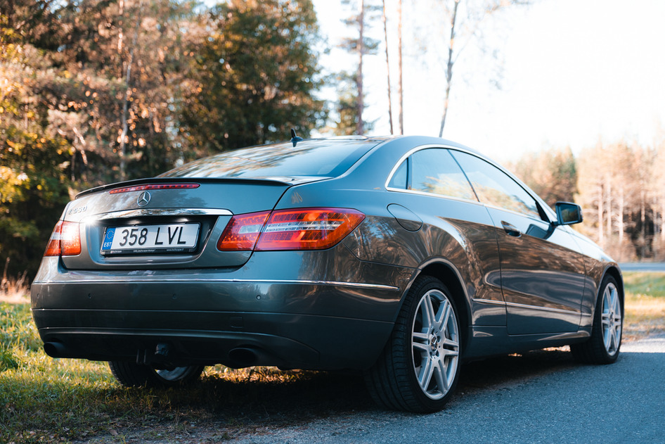 Mercedes-Benz E 350, 2010, 3.0, 170 kW, diesel, automatic, rear-wheel drive