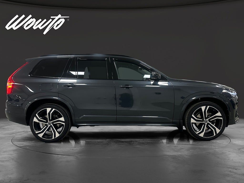 Volvo XC90 2021, photo 3/13