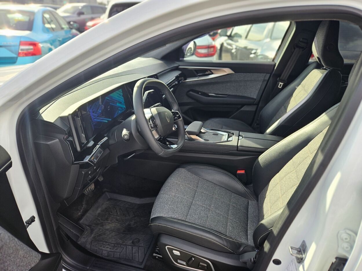 Renault Espace Techno 1.2 127kW 2024, photo 4/6