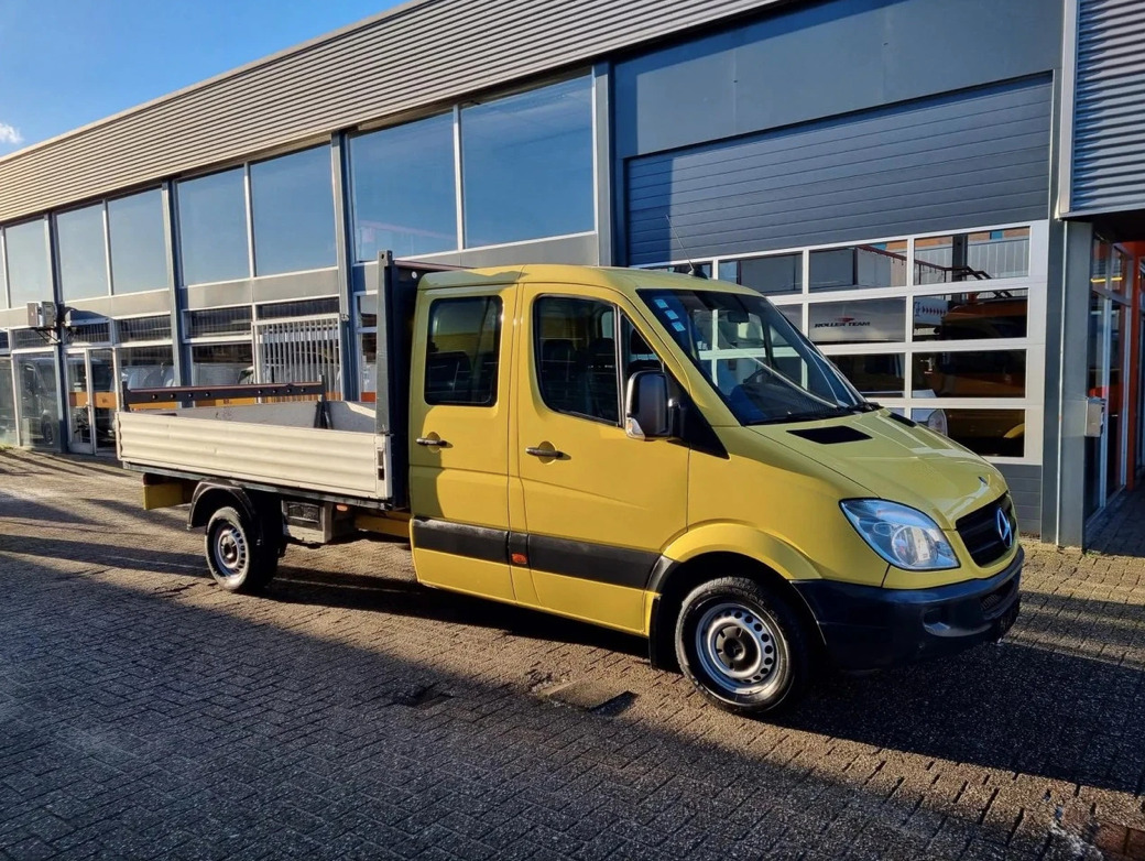 Mercedes-Benz Sprinter 2011, kuva 2/10