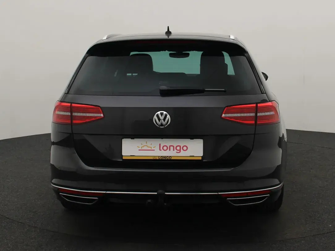 Volkswagen Passat 2017, photo 5/10