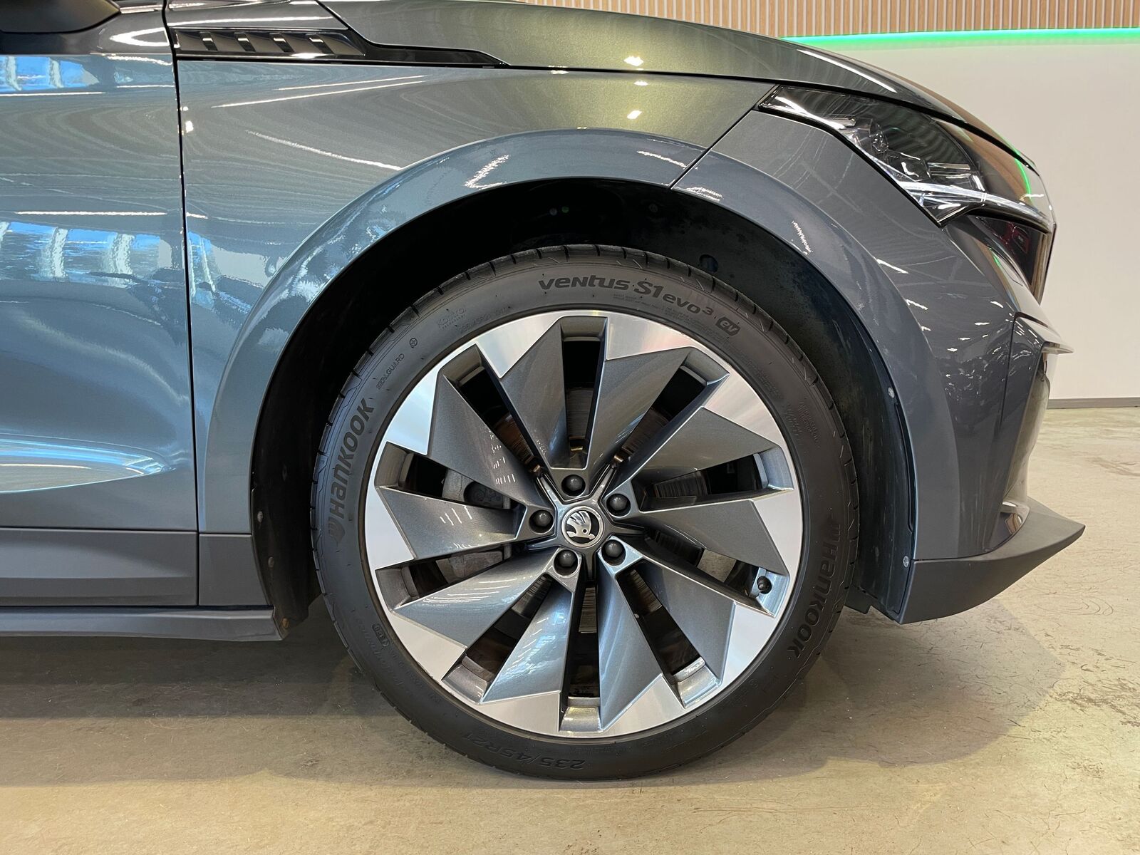Škoda Enyaq 80 2021, photo 5/23