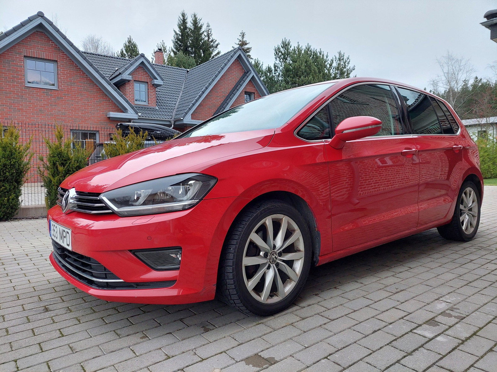 Volkswagen Golf Sportsvan 2015, photo 4/10