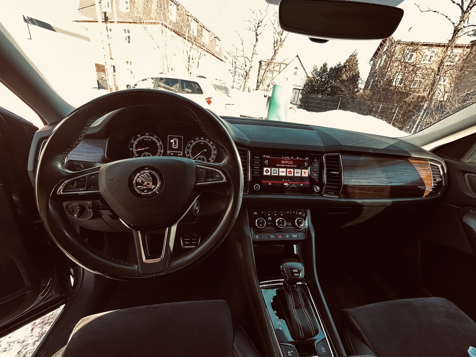 Škoda Kodiaq 2018, photo 6/9