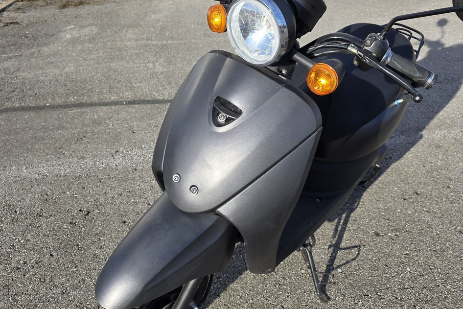 Ugbest PONY, 2014, 0.8 kW, электричество, задний привод