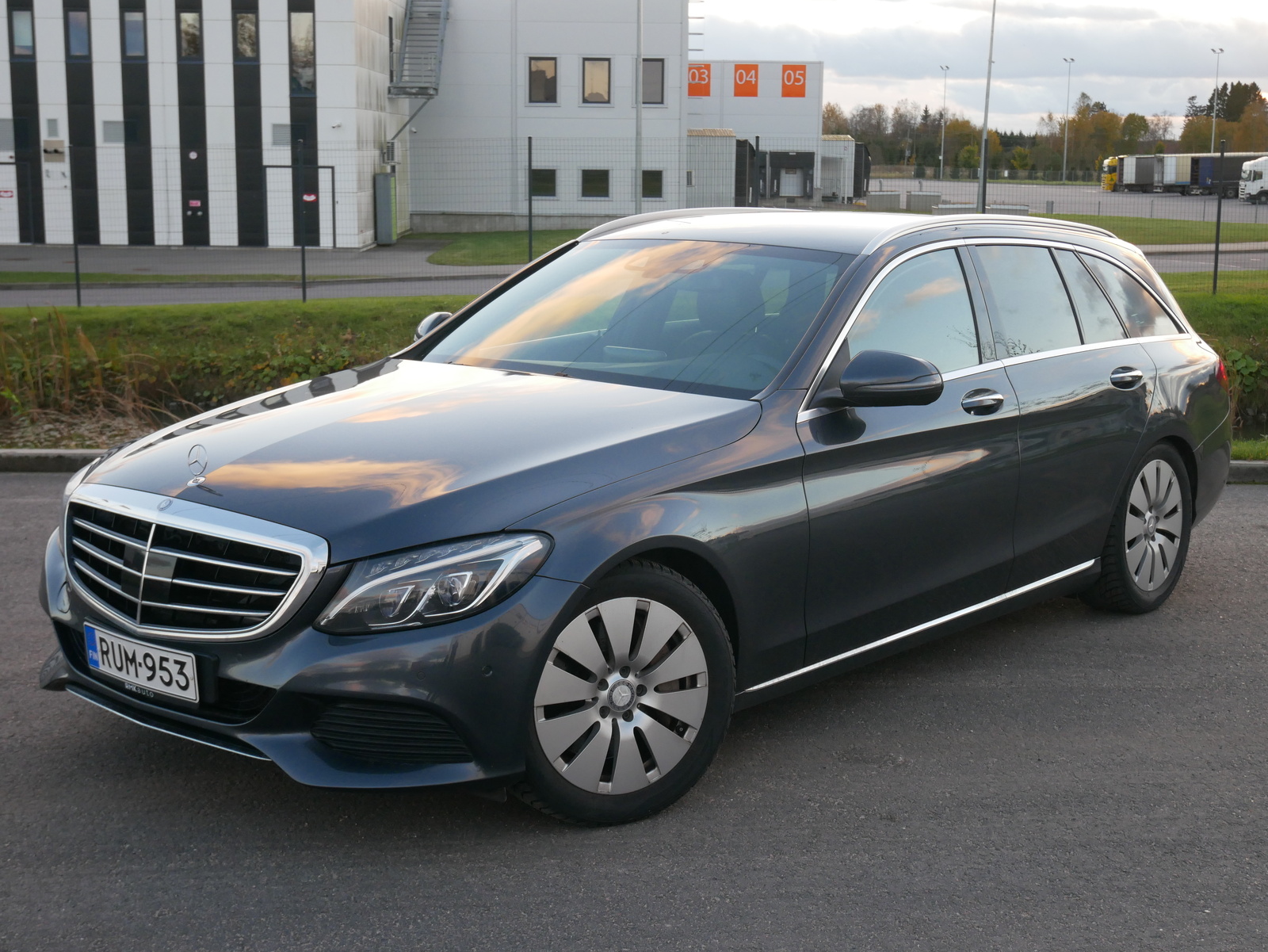 Mercedes-Benz C 350