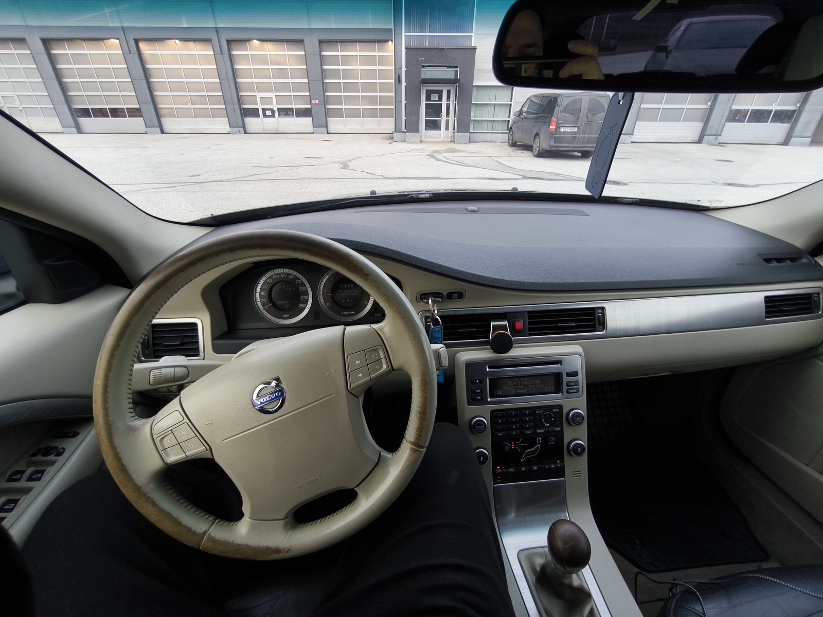 Volvo V70 2008, kuva 7/10