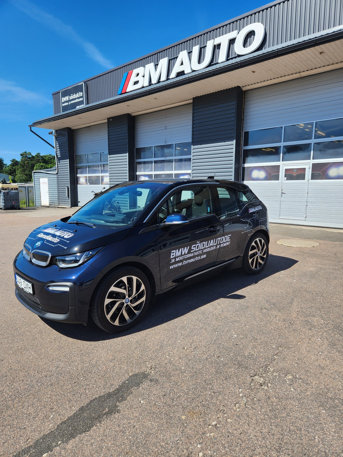 BMW i3