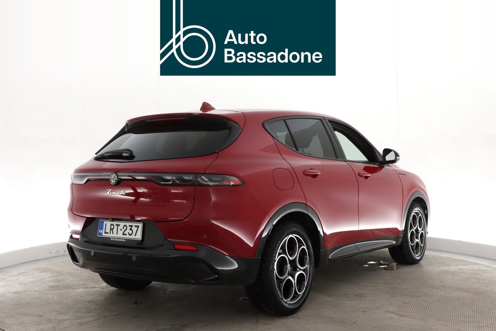 Alfa Romeo Tonale 2023, photo 6/10
